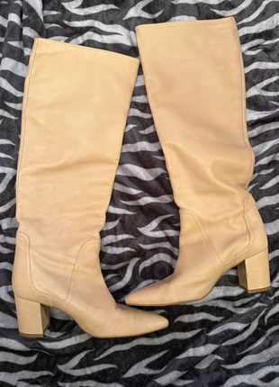 Stivali in vera pelle color cappuccino, brand: Zara, condizioni: Ottime, taglia: 38, €100.00, €105.70 include la Protezione acquisti