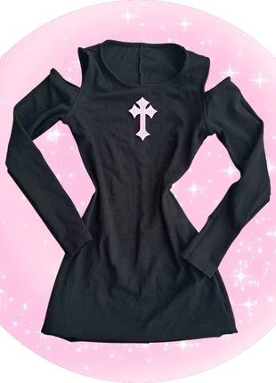 ●Sexy Black Y2K Mini Dress w/ Pink Cross 🖤 Tight Long Sleeve Off-Shoulder Goth Babe Vibes●, marke: Vintage Dressing, zustand: Sehr gut, größe: M / 38 / 10, 38,00 €, 40,60 € inklusive Vinted-Käuferschutz