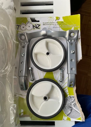 Roulettes stabilisatrices vélo 16-24´´, brand: toonz, condition: Very good, €5.00, €5.95 includes Buyer Protection