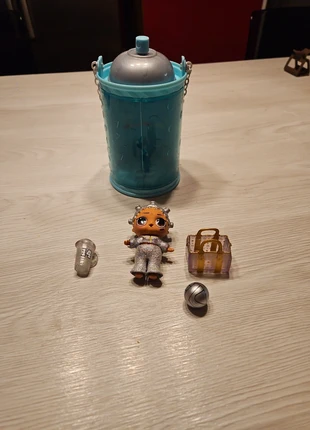 Poupée LOL Surprise, brand: L.O.L. Surprise, condition: Good, size: One size, €1.50, €2.28 includes Buyer Protection