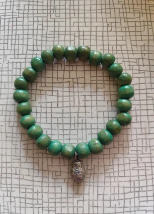 Armband Holzperlen grün Matroschka Anhänger silber Metall Handarbeit neu, brand: Handarbeit, condizioni: Nuovo senza cartellino, €8.00, €9.10 include la Protezione acquisti