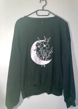 Sweatshirt mit Mond pflanzen Aufdruck, merk: Shein, staat: Heel goed, maat: M / 38 / 10, € 3,50, € 4,38 inclusief Kopersbescherming