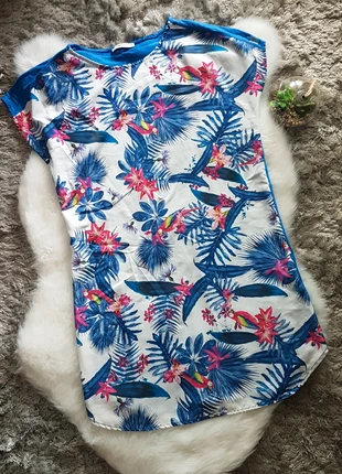 Robe fleurie tropical bleu. Coquelicot. T38., merk: Coquelicot, staat: Heel goed, maat: M / 38 / 10, € 9,00, € 10,15 inclusief Kopersbescherming