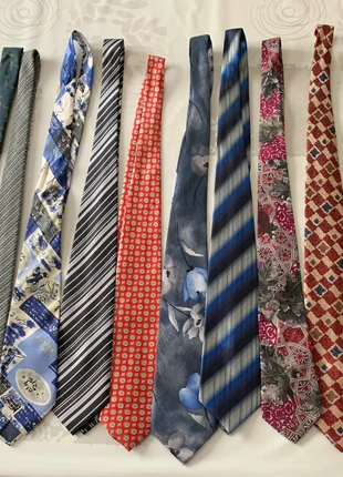 Cravates à l’unité ou par lot, état: Très bon état, 3,00 €, 3,85 € Protection acheteurs incluse