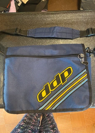 Cartable DDP, marque: DDP, état: Très bon état, 19,50 €, 21,18 € Protection acheteurs incluse