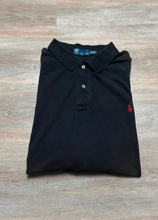 Polo manche courte Ralph Lauren couleur noir logo rouge taille XXL en très bon état, marke: Ralph Lauren, zustand: Sehr gut, größe: XXL, 17,00 €, 18,55 € inklusive Vinted-Käuferschutz