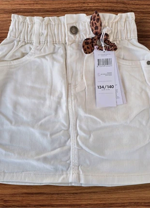 Blue ridge wit denim rokje maat 134/140, marque: Blue Ridge, état: Neuf avec étiquette, taille: 9 ans / 134 cm, 10,50 €, 11,73 € Protection acheteurs incluse