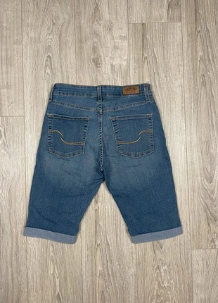 Short Bermuda Jeans Levi’s Signature Bleu Skinny W28/FR40/L Brodé et Long SL30, marque: Levi's, état: Très bon état, taille: L, 8,00 €, 9,10 € Protection acheteurs incluse