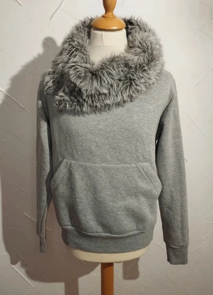 Sweat Hiver Molletonné Milk & Rock Col Fourrure Doux Taille L, marke: Milk&Rock, zustand: Sehr gut, größe: L / 40 / 12, 7,00 €, 8,05 € inklusive Vinted-Käuferschutz