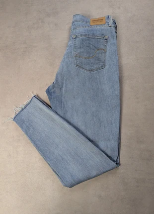 Jean Levi's High-rise skinny FR42 - W32 L30 / L26JL2019, marke: Levi's, zustand: Sehr gut, größe: XL / 42 / 14, 19,90 €, 21,60 € beinhaltet Vinted-Käuferschutz Pro