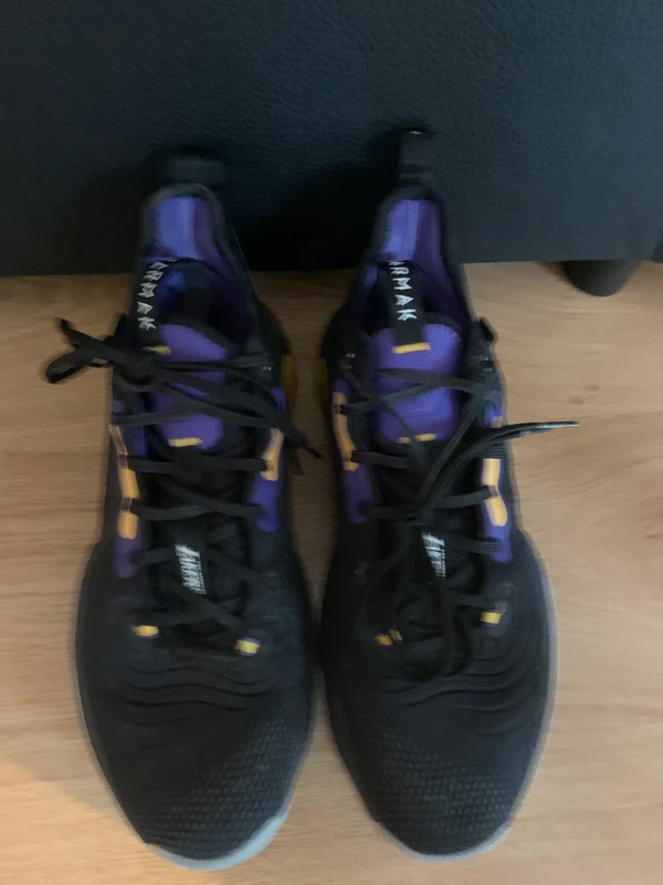 Baskets Los Angeles Lakers - photo numéro 6