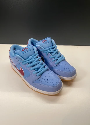 🌭 Nike SB Dunk Low – Philadelphia Phillies 🌭, brand: Nike, condition: New with tags, size: 42.5, €249.99, €263.19 includes Buyer Protection