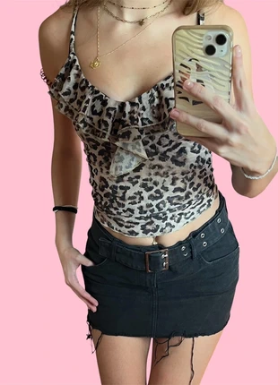 Mini falda denim negra Bershka - Talla 34 | Estilo rock & rebelde, marque: Bershka, état: Très bon état, taille: XS / 34 / 6, 7,00 €, 8,05 € Protection acheteurs incluse