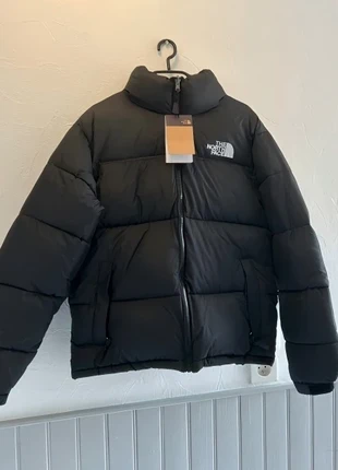 The North Face Dunjacka storlek S., marque: The North Face, état: Neuf avec étiquette, taille: S / 36 / 8, 65,00 €, 68,95 € Protection acheteurs incluse