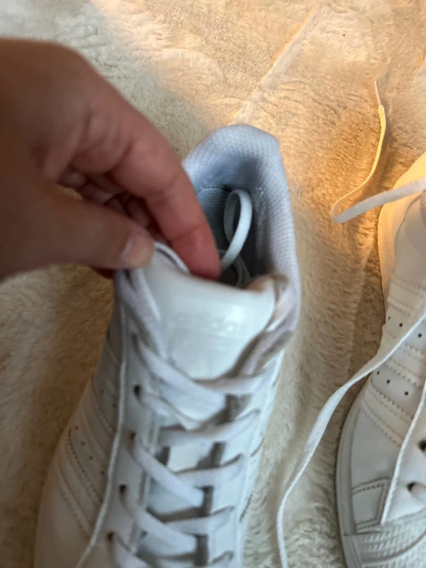 Baskets adidas blanches - photo numéro 4