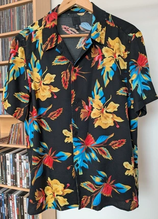 🌺 Chemise Hawaïenne H&M - Vintage & Trop Stylée ! 🌺, merk: H&M, staat: Heel goed, maat: M / 38 / 10, € 4,00, € 4,90 inclusief Kopersbescherming