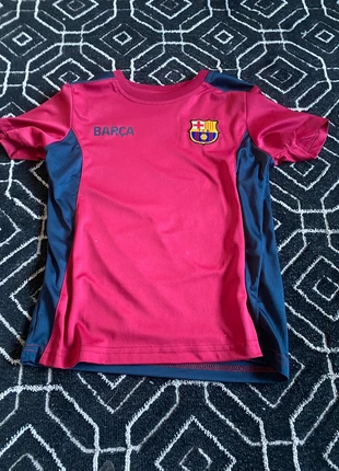 Maroon Barcelona T-shirt, brand: FC Barcelona, condition: Very good, size: 5 years / 110 cm, £5.00, £5.70 includes Buyer Protection