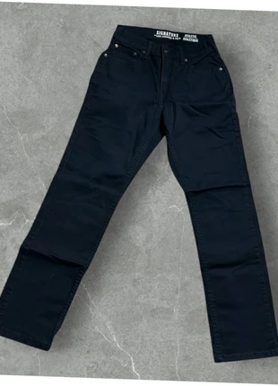 Jean LEVI’S Strauss signature vintage coupe droite noir W29 L30, marque: Levi Strauss & Co., état: Très bon état, taille: M, 14,00 €, 15,40 € Protection acheteurs incluse