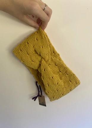 Bandeau en laine Jaune, marque: Unique, état: Neuf avec étiquette, taille: Taille unique, 4,00 €, 4,90 € Protection acheteurs incluse