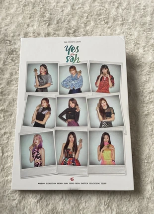 Twice ‘Yes or Yes’ album, zustand: Gut, 12,00 €, 13,30 € inklusive Vinted-Käuferschutz