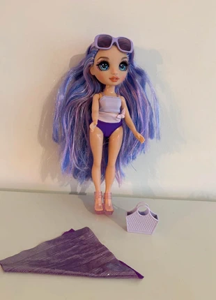 Rainbow High pop swim & style, marque: Rainbow High, état: Très bon état, taille: Taille unique, 8,00 €, 9,10 € Protection acheteurs incluse