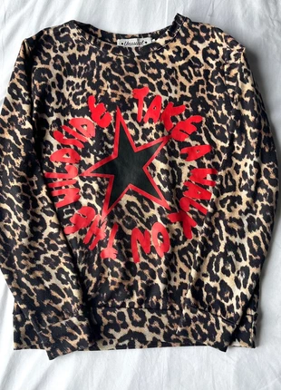 🤎Unusual luipaardprint trui met rode ster – maat S, marque: Unusual, état: Très bon état, taille: S / 36 / 8, 7,00 €, 8,05 € Protection acheteurs incluse