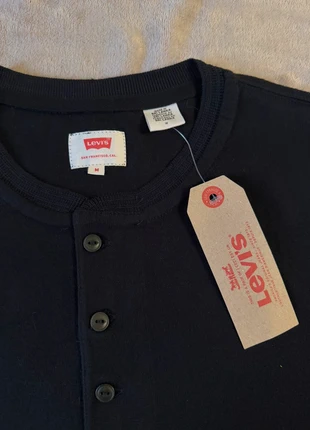 Tee-shirt à manches longues Levi’s pour homme, couleur noire, taille M., marke: Levi's, zustand: Neu, mit Etikett, größe: M, 35,00 €, 37,45 € inklusive Vinted-Käuferschutz
