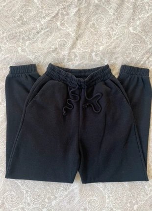 Calça de fato de treino pretas, Zara, marque: Zara, état: Très bon état, taille: S / 36 / 8, 6,00 €, 7,00 € Protection acheteurs incluse