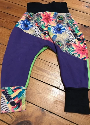 Pantalon Sarouel Hobbydoux 3/5 ans, brand: HobbyDoux, condizioni: Ottime, taglia: 3 anni / 98 cm, €7.00, €8.05 include la Protezione acquisti