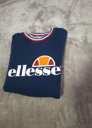 Pull ellesse taille M, merk: Ellesse, staat: Heel goed, maat: M, € 9,00, € 10,15 inclusief Kopersbescherming