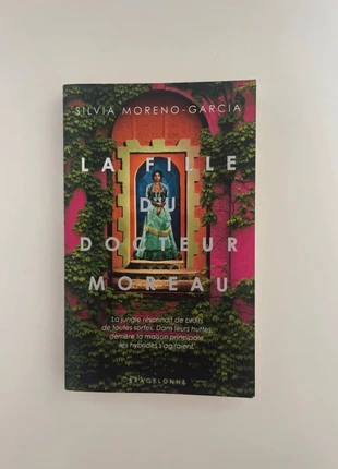 Livre « La fille du docteur Moreau » Sylvia Moreno Garcia, estado: Muito bom, €2.00, €2.80 inclui Proteção do Comprador