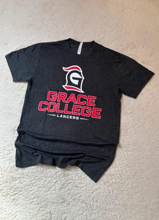 T-Shirt Tee Vintage - Grace College USA - Gris - Taille M, marque: Vintage Dressing, état: Très bon état, taille: M, 3,90 €, 4,80 € Protection acheteurs (Pro) incluse