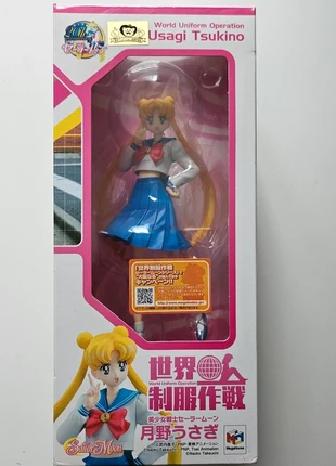Sailor moon megahouse 20th world uniform, marke: Sailor Moon, zustand: Sehr gut, größe: Einheitsgröße, 290,00 €, 305,20 € inklusive Vinted-Käuferschutz