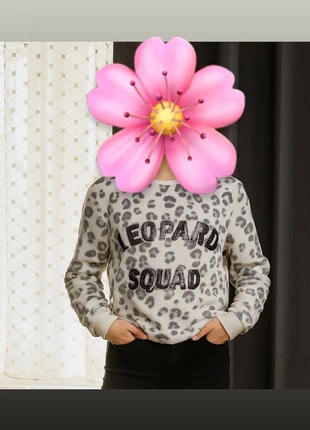 Pull fille / ado H&M – doux avec sequins, marque: H&M, état: Très bon état, taille: 14 ans / 164 cm, 5,00 €, 5,95 € Protection acheteurs incluse