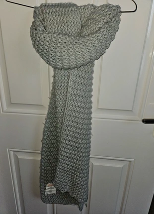 Chunky oversized scarf primark, brand: Primark, condition: Good, €2.00, €2.80 includes Buyer Protection