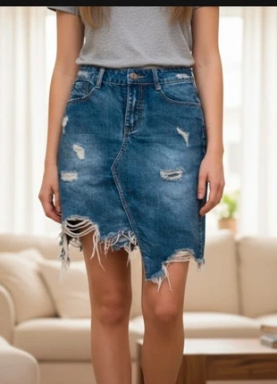 Gonna jeans orlo irregolare sfrangiato, marca: Miss Two, estado: Muy bueno, tamaño: S / 36 / 8, 4,00 €, 4,90 € Protección al comprador incluida