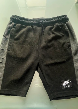 Short Nike aire, brand: Nike, condition: Very good, size: M, €6.99, €8.04 includes Buyer Protection