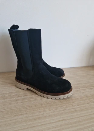 Piedro leren laarsjes suede maat 34, merk: Piedro, staat: Heel goed, maat: 34, € 15,00, € 16,45 inclusief Kopersbescherming