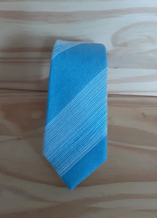 Devred - Cravate à rayures - 51% soie 49% Coton - Neuve - Bleu Claire, marque: Devred, état: Très bon état, 10,00 €, 11,20 € Protection acheteurs incluse