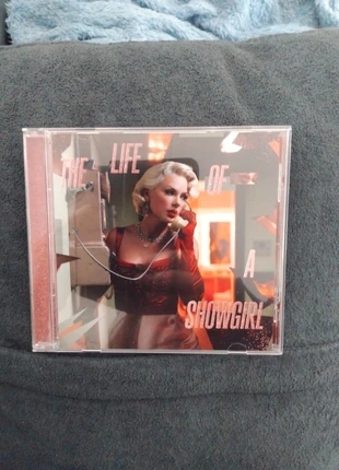Taylor Swift the life of a showgirl accoustique, condition: New with tags, €30.00, €32.20 includes Buyer Protection