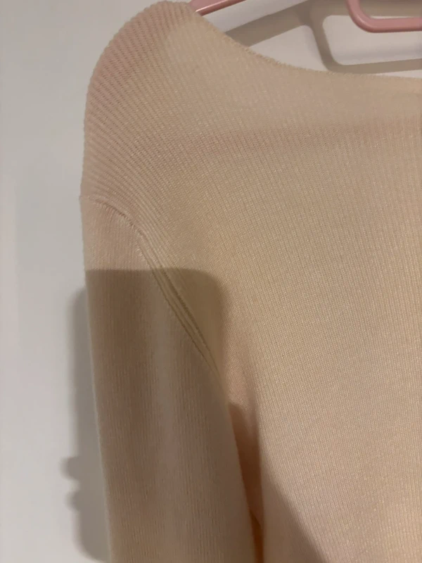 Pull fin beige décolleté V – Mim – Taille XL – Neuf - photo numéro 6