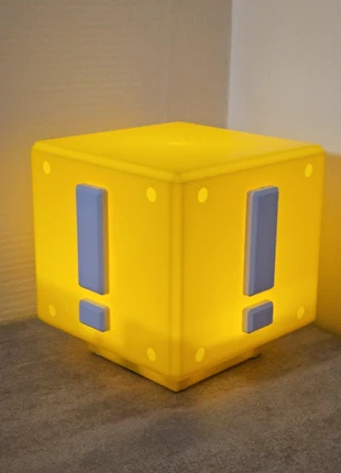 Figurine mario lumineuse et sonore, état: Très bon état, taille: Taille unique, 13,90 €, 15,30 € Protection acheteurs (Pro) incluse