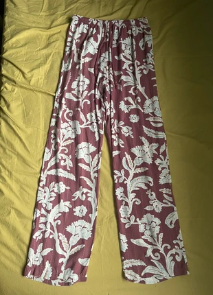 Pantalón ancho granate, marque: renatta&go, état: Très bon état, taille: S / 36 / 8, 10,00 €, 11,20 € Protection acheteurs incluse