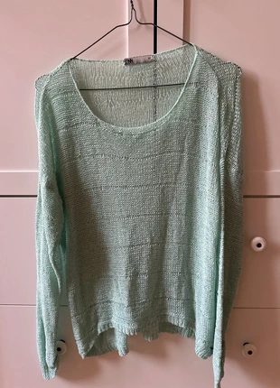 Ripped jumper, merk: DnN, staat: Heel goed, maat: S / 36 / 8, € 4,00, € 4,90 inclusief Kopersbescherming