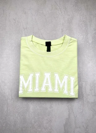 Sweat/pull sans capuche col rond jaune/vert pale Wild Fable, Taille M Femme, Très bon état, marque: Wild Fable, état: Très bon état, taille: M / 38 / 10, 4,00 €, 4,90 € Protection acheteurs incluse