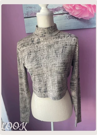 Top femme Bershka #bershka – Taille L (EUR 40), merk: Bershka, staat: Heel goed, maat: L / 40 / 12, € 4,00, € 4,90 inclusief Kopersbescherming