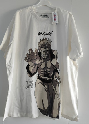 T-shirt man Bleach Grimmjow size XL, marque: Bleach, état: Très bon état, taille: XL, 17,00 €, 18,55 € Protection acheteurs incluse