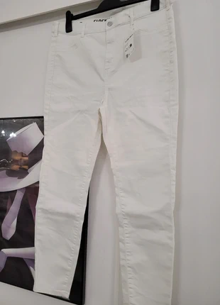 Djeen skynny neuf, marque: C&A, état: Neuf avec étiquette, taille: 4XL / 48 / 20, 15,00 €, 16,45 € Protection acheteurs incluse