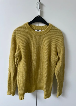 Gele trui WE, merk: WE, staat: Heel goed, maat: S / 36 / 8, € 10,00, € 11,20 inclusief Kopersbescherming