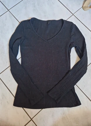 T shirt, merk: Shein, staat: Veelgebruikt, maat: XS, € 1,00, € 1,75 inclusief Kopersbescherming